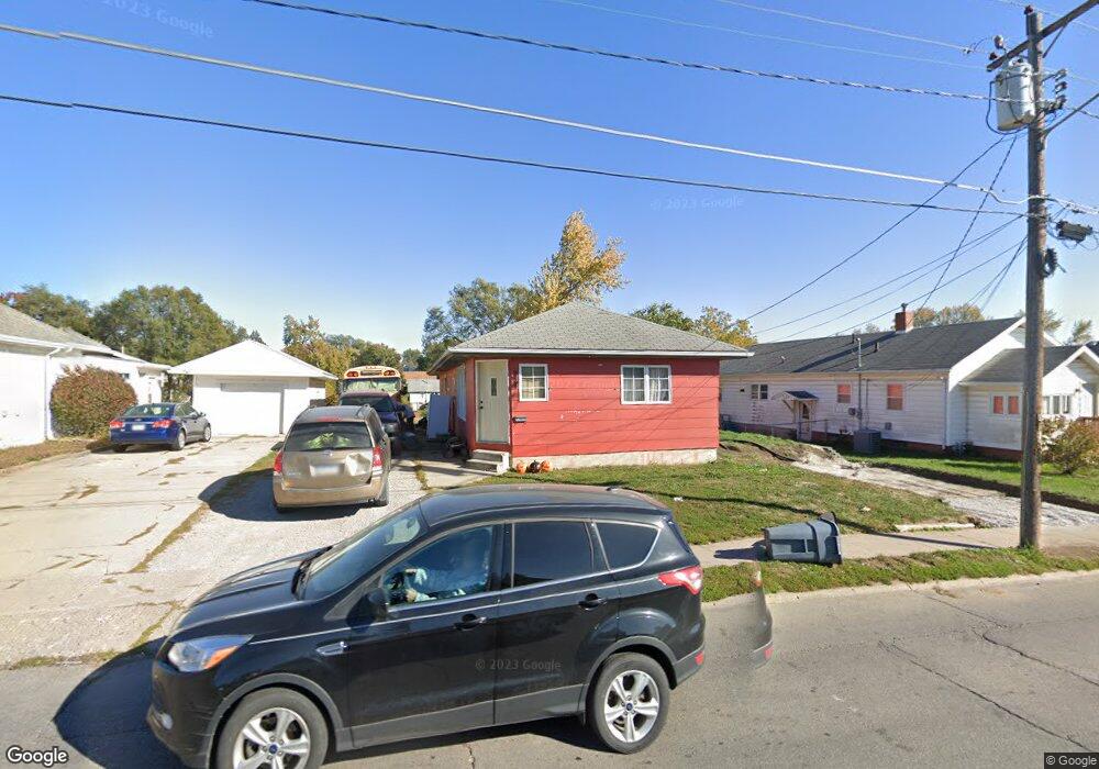 224 E 12th St N, Newton, IA 50208 - photo 1