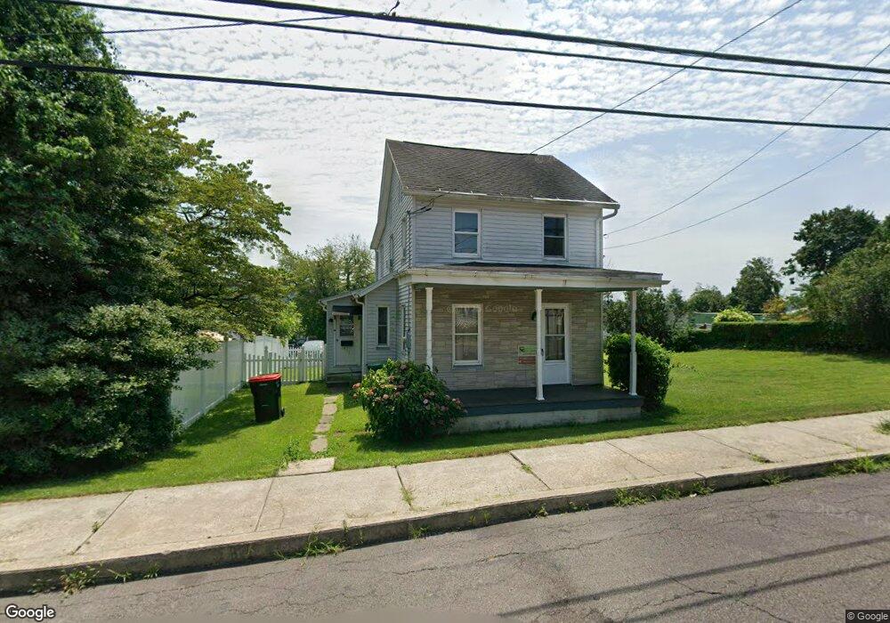 437 Cypress St, Lehighton, PA 18235 - photo 1