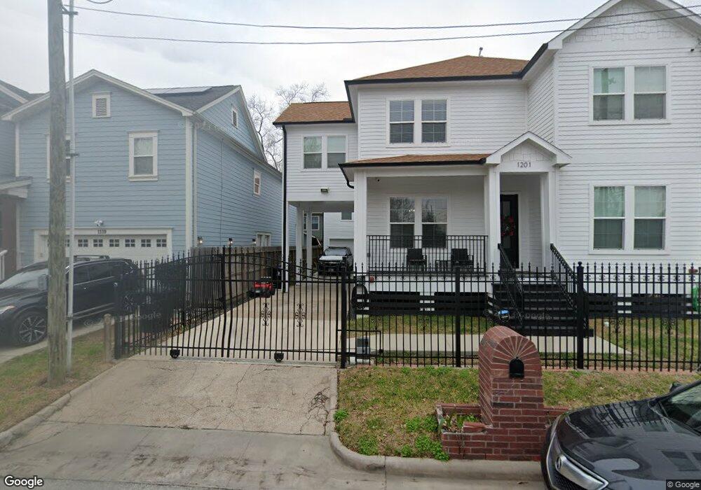 1706 Redwing Ridge Dr, Houston, TX 77009 - photo 1