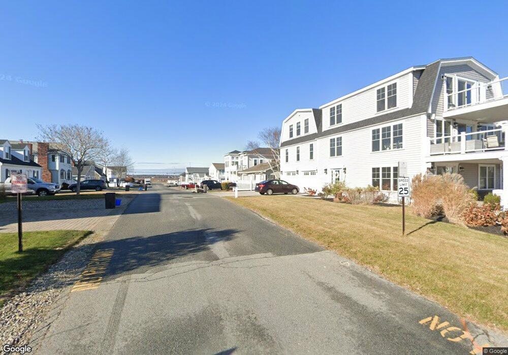 15 Nashua St, Seabrook, NH 03874 - photo 1