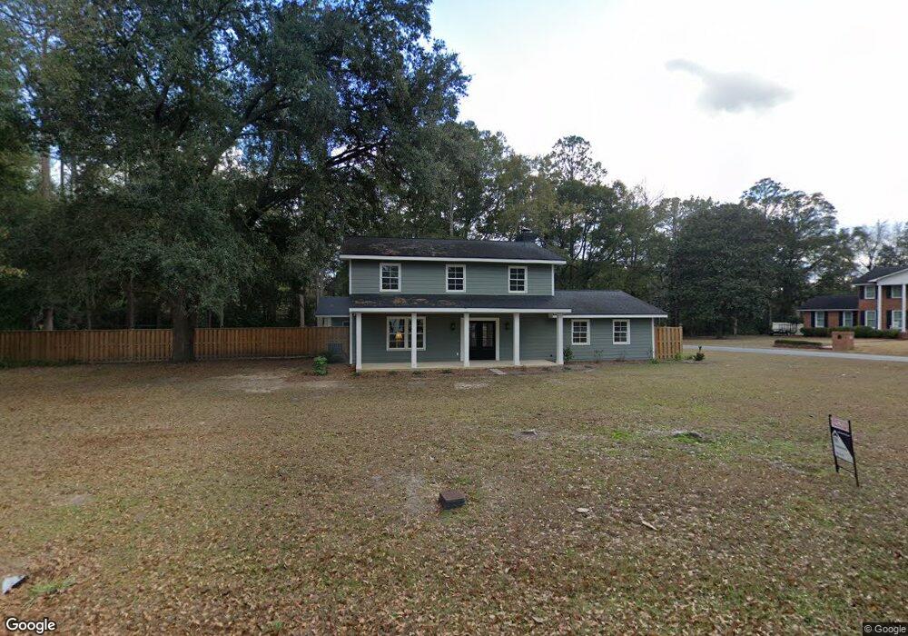 2100 Twin Lakes Dr, Bainbridge, GA 39819 - photo 1