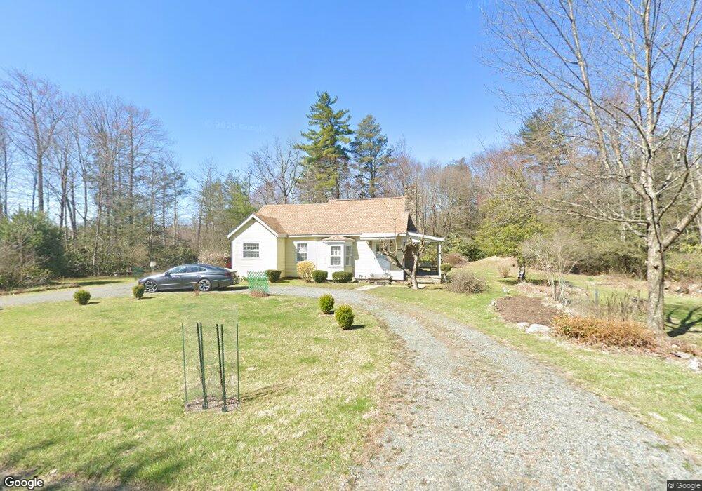 2107 Gravel Rd, Canadensis, PA 18325 - photo 1