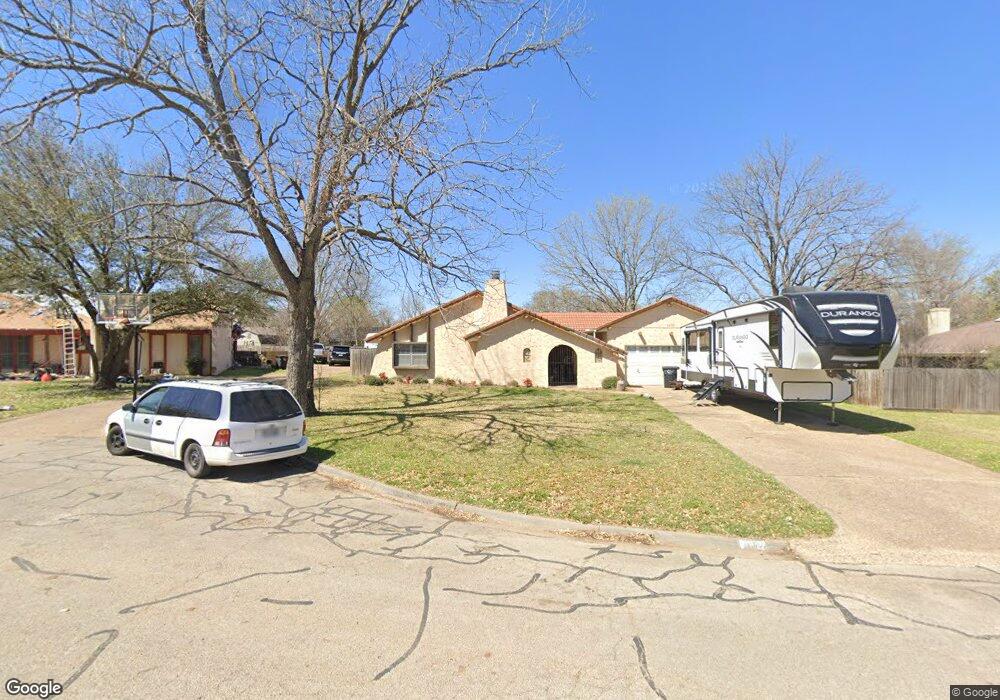 1102 Berkley Ct, Cleburne, TX 76033 - photo 1