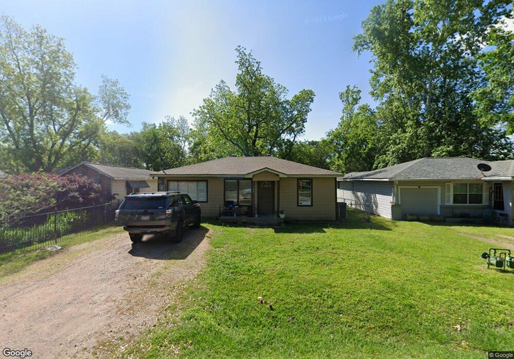 709 Kane St, Tomball, TX 77375 - photo 1