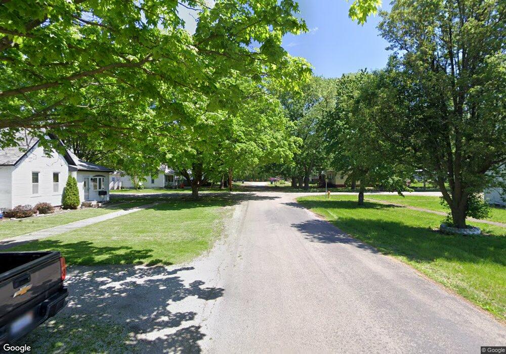 201205209 Moultrie Ave, Mattoon, IL 61938 - photo 1