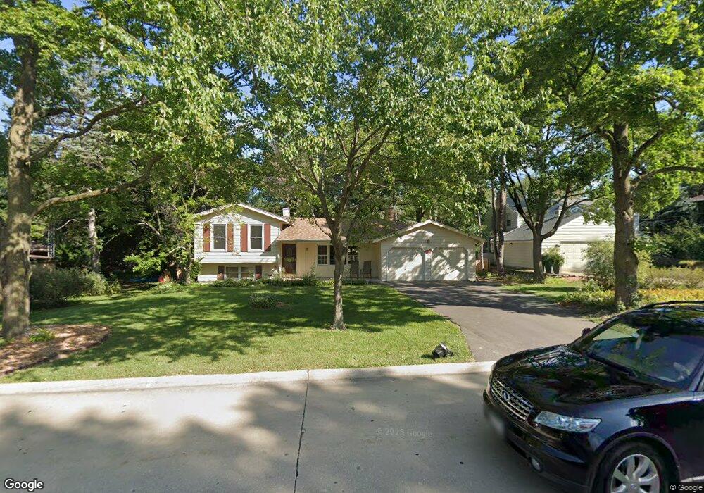 1025 E Forest Ave, Wheaton, IL 60187 - photo 1