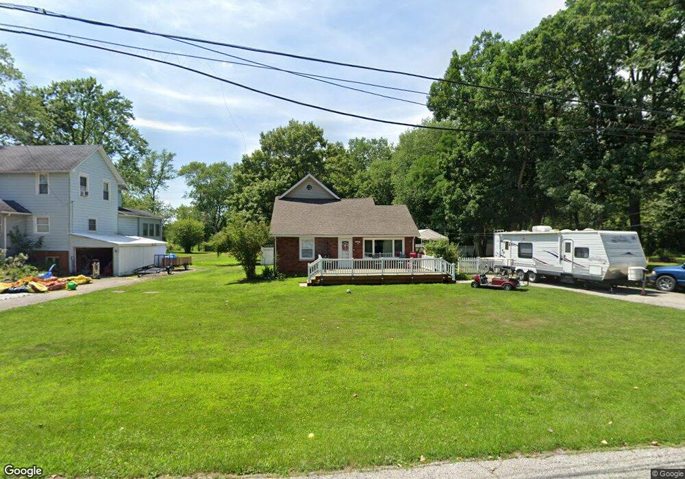 110 Pipeline Dr, Griffith, IN 46319 - photo 1