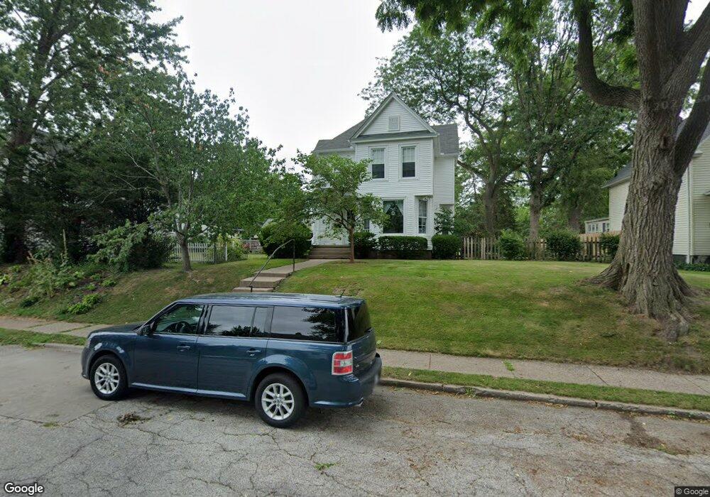 1311 Vine St, Davenport, IA 52804 - photo 1