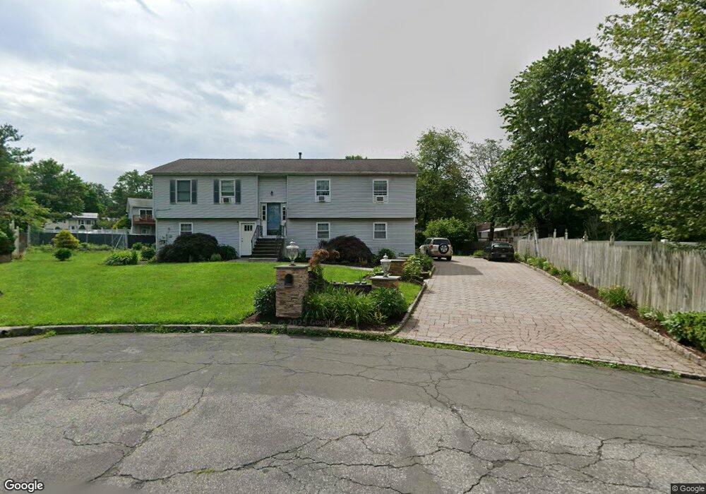 2 Hazel Ct, Spring Valley, NY 10977 - photo 1