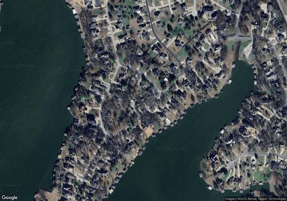 905 Kiowa Dr E, Gainesville, TX 76240 - photo 1