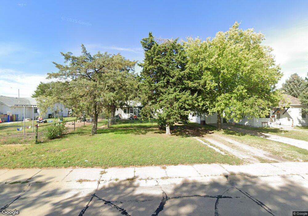 830 Walnut St, North Platte, NE 69101 - photo 1