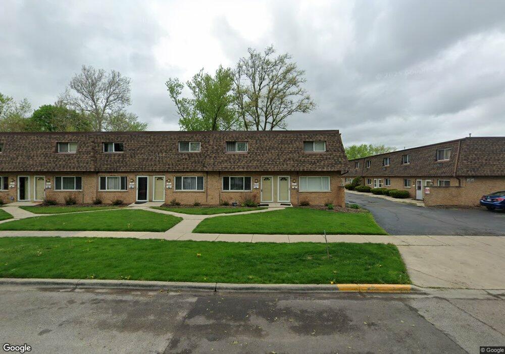 879 Richard St, Aurora, IL 60506 - photo 1