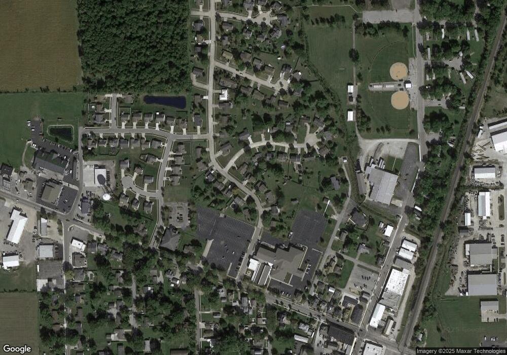 13712 Maple Dr, Grabill, IN 46741 - photo 1