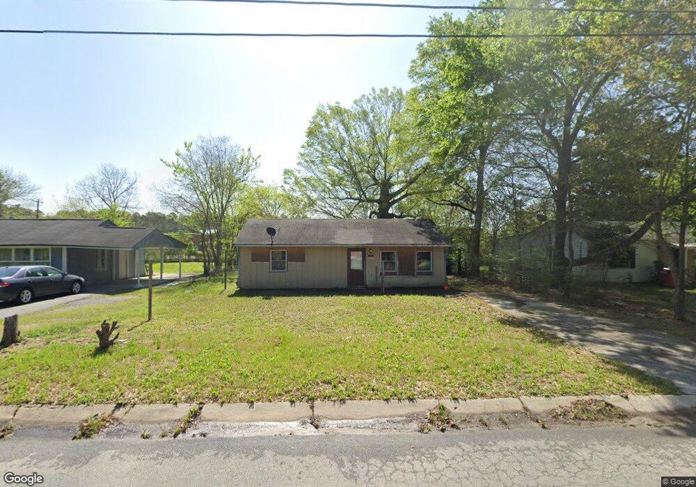 4076 Saint Charles Place, Macon, GA 31206 - photo 1