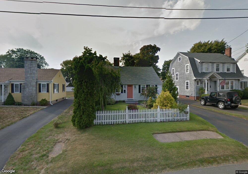 4 Bartlett Rd, East Haven, CT 06512 - photo 1