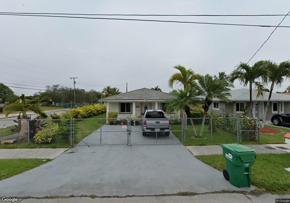 11491 SW 215th St, Miami, FL 33189 - photo 1