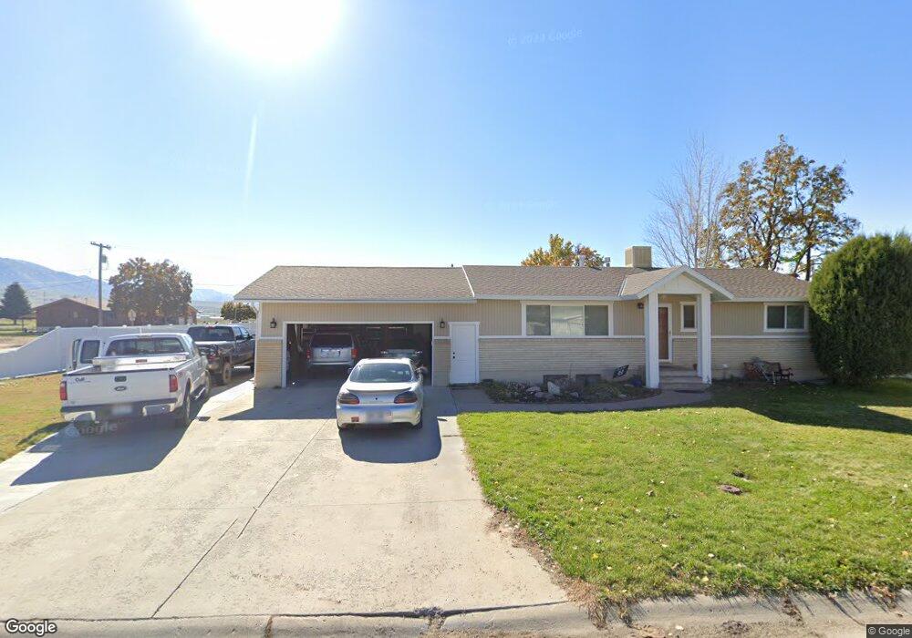 798 Canyon View Dr, Hyrum, UT 84319 - photo 1