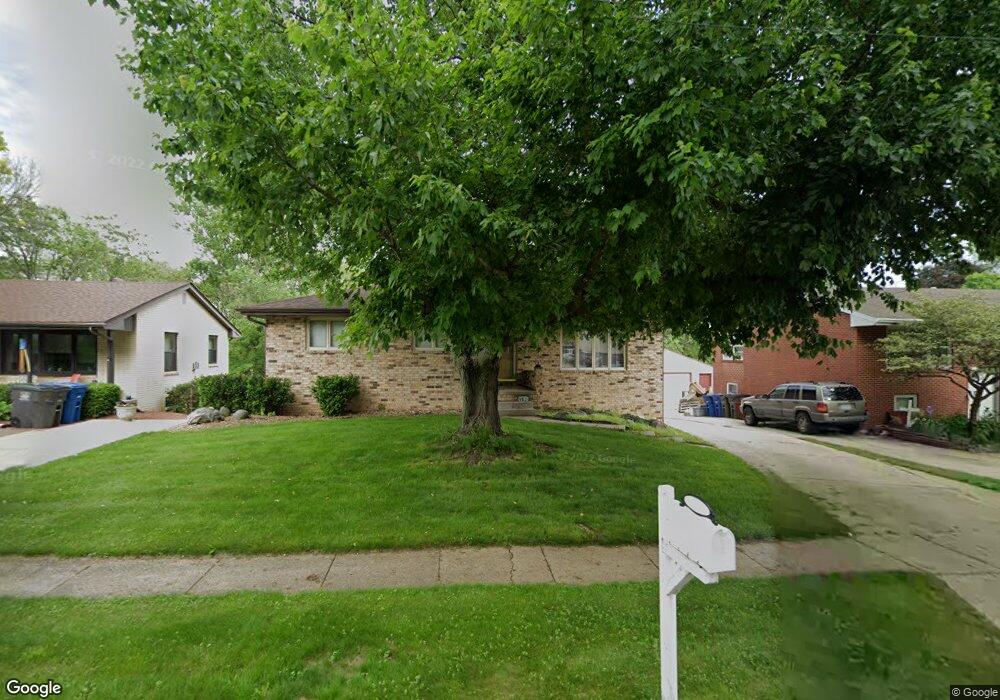 3103 E 32nd Ct, Des Moines, IA 50317 - photo 1
