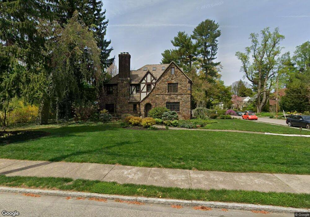 17 Overhill Rd, Bala Cynwyd, PA 19004 - photo 1