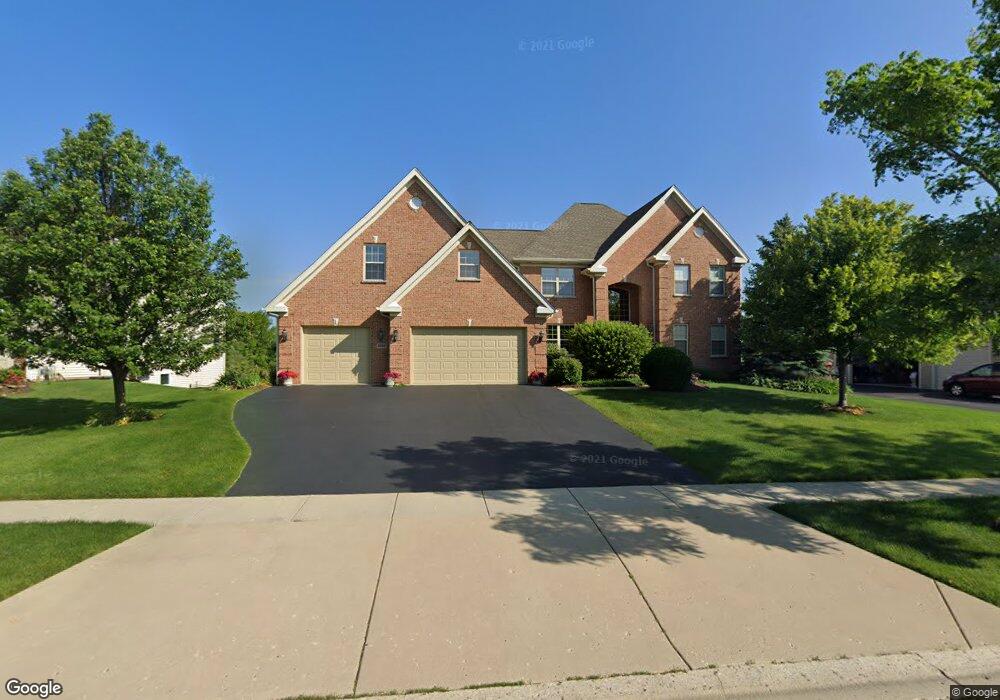 3640 Grayhawk Dr, Algonquin, IL 60102 - photo 1