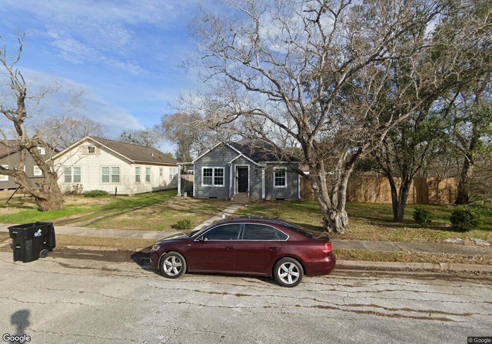 2825 Avenue G, Rosenberg, TX 77471 - photo 1