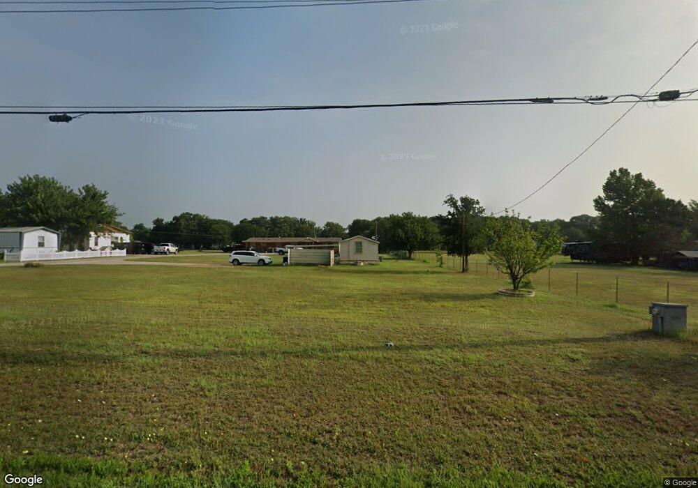 1555 Highland Cir, Springtown, TX 76082 - photo 1