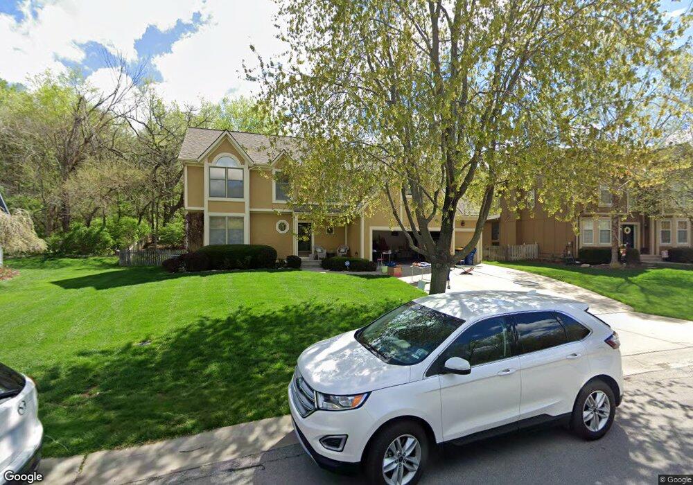 5433 Alden St, Shawnee, KS 66216 - photo 1