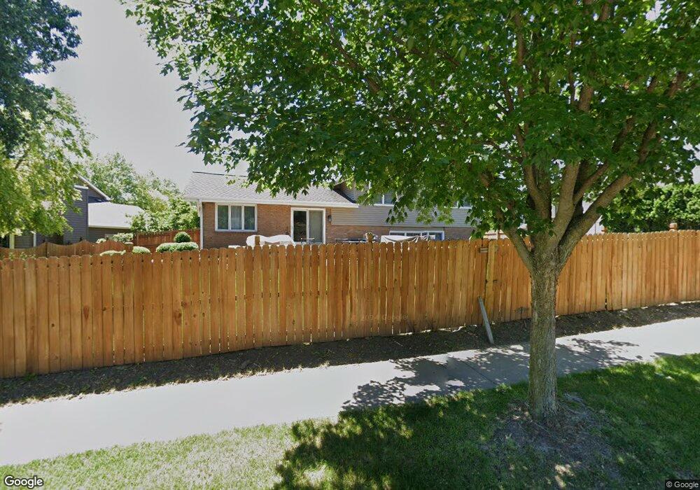 95 Split Oak Rd, Naperville, IL 60565 - photo 1