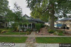 111 W 3rd St, Wayland, IA 52654