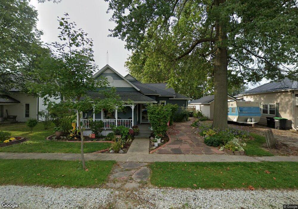 111 W 3rd St, Wayland, IA 52654 - photo 1