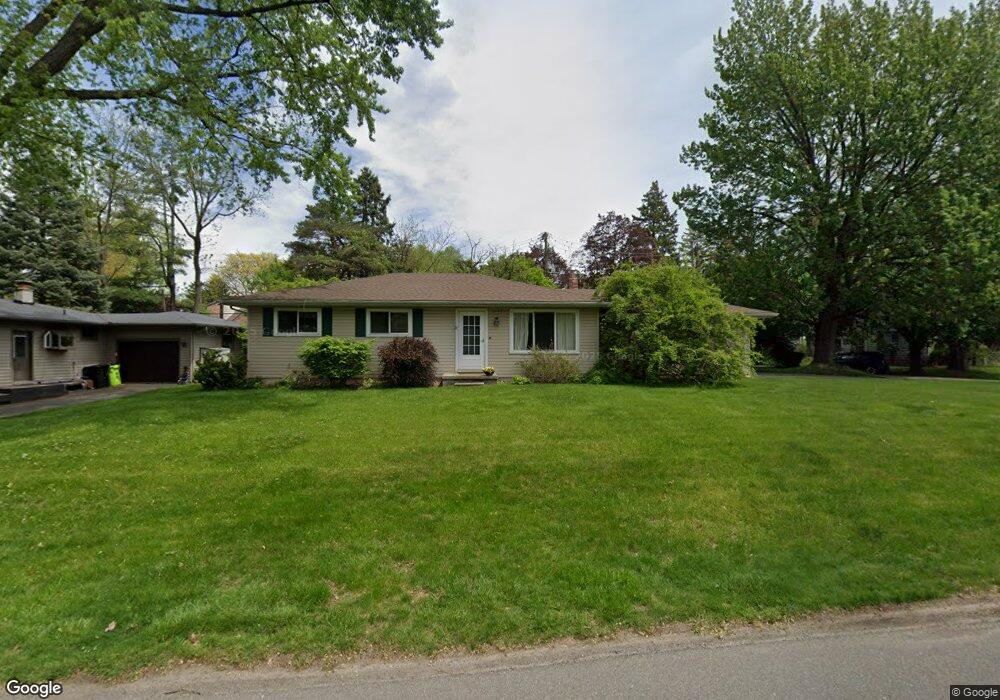 1725 Inverness St, Sylvan Lake, MI 48320 - photo 1