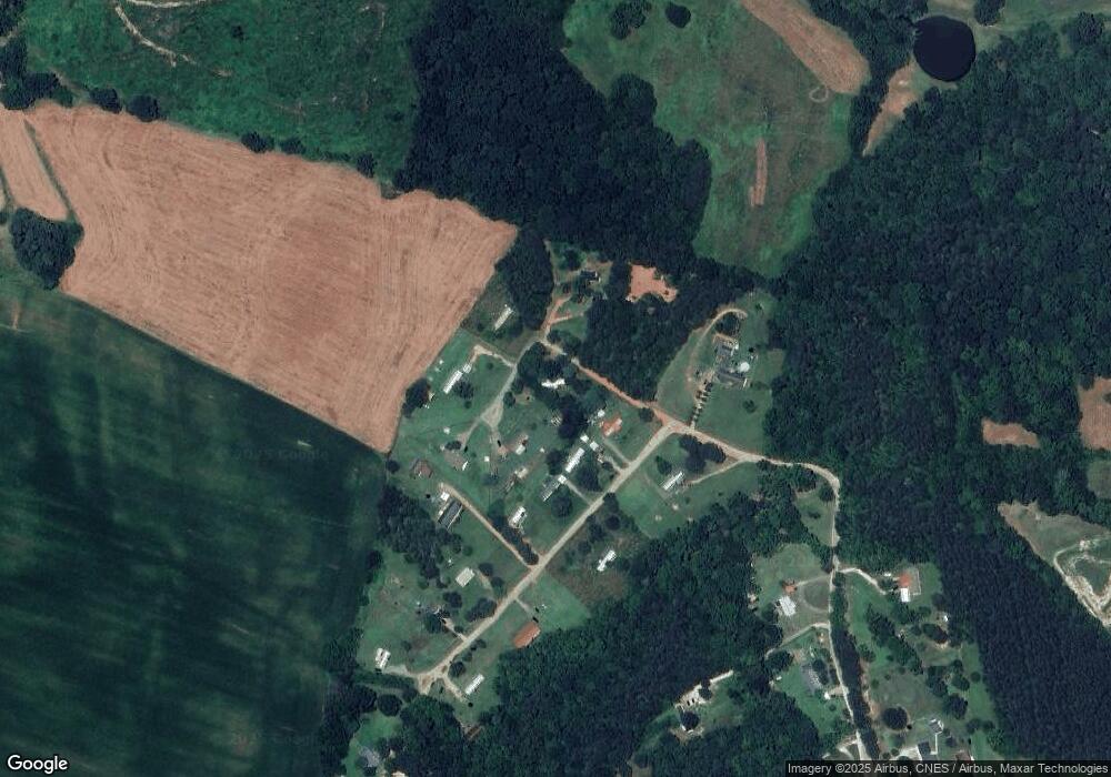 800 Pettus Ln, Lincolnton, NC 28092 - photo 1