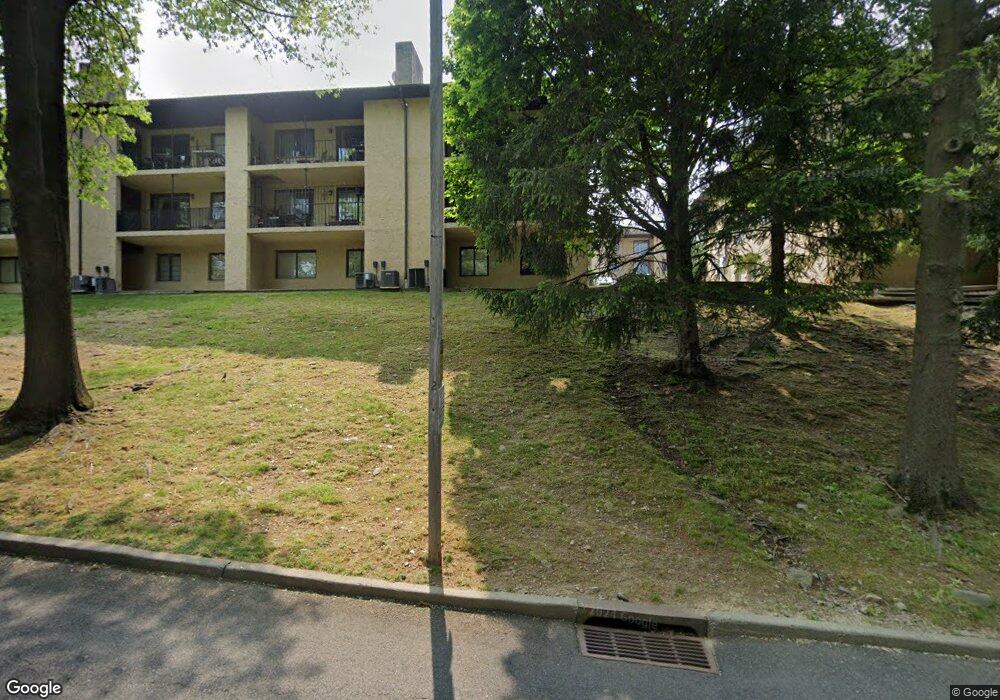 66 Omni Parc Dr unit I2, Nanuet, NY 10954 - photo 1