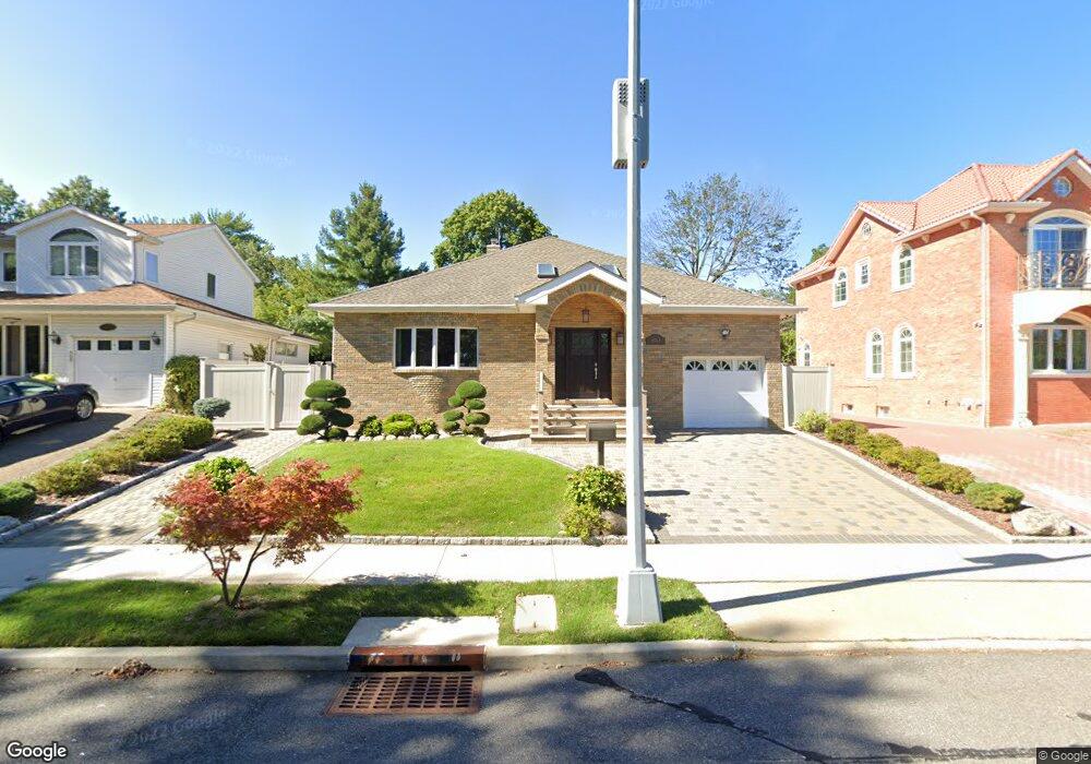 6943 260th Place, Glen Oaks, NY 11004 - photo 1