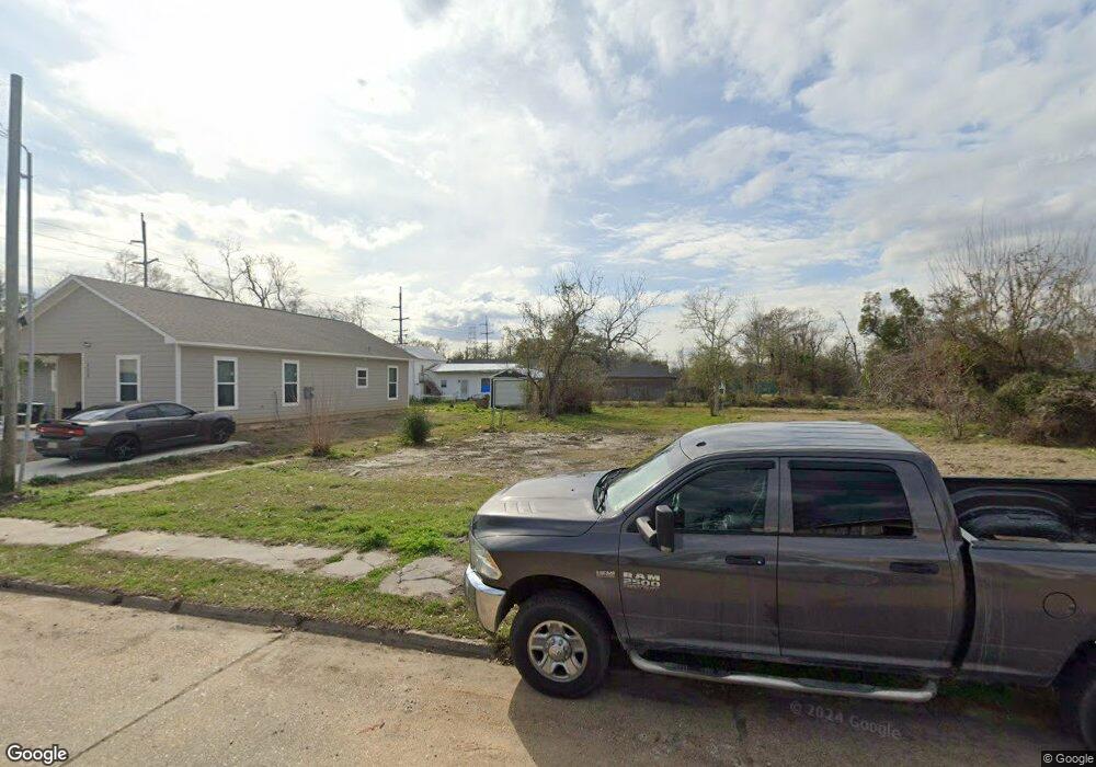 422 Reid St, Lake Charles, LA 70601 - photo 1