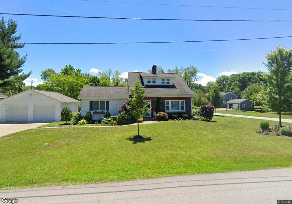 2801 Wellington Rd, Erie, PA 16506 - photo 1