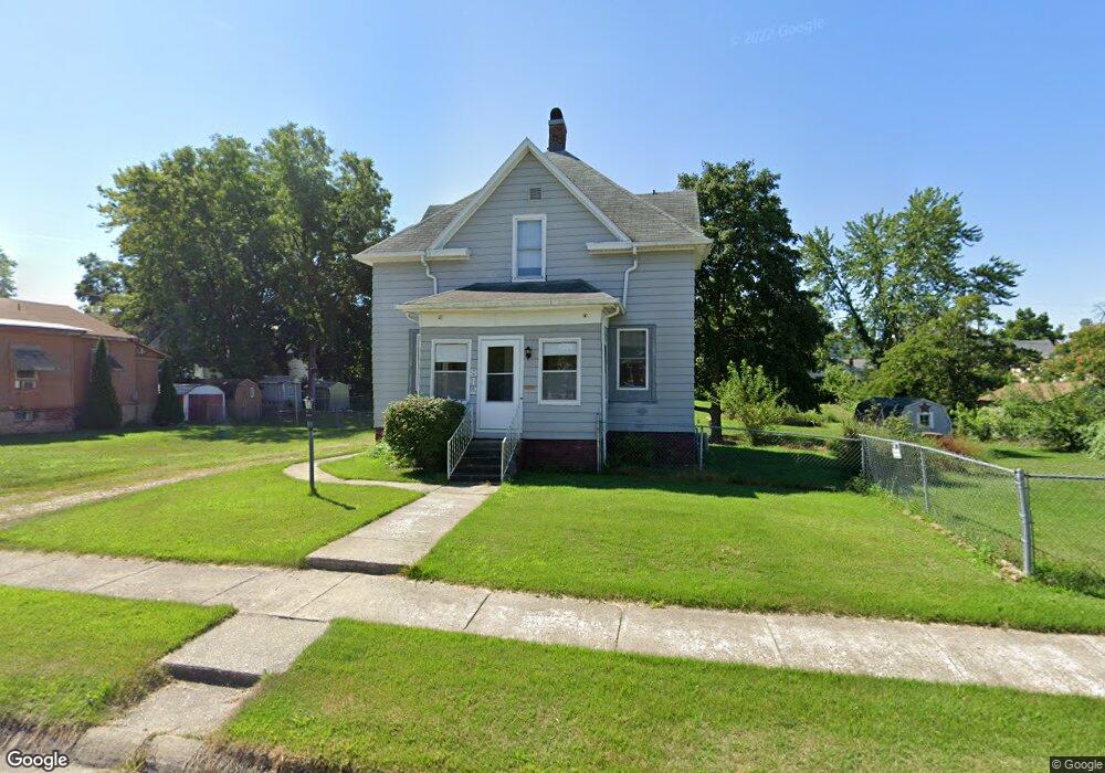 812 W End Place, Moberly, MO 65270 - photo 1