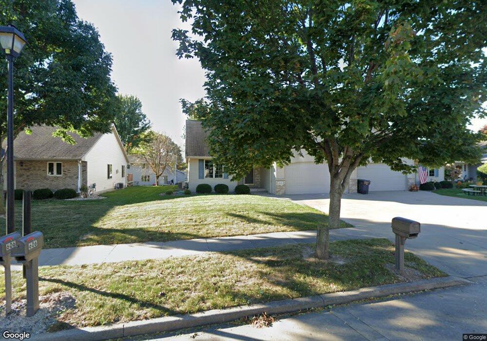 609 Kramer Ln, Kimberly, WI 54136 - photo 1