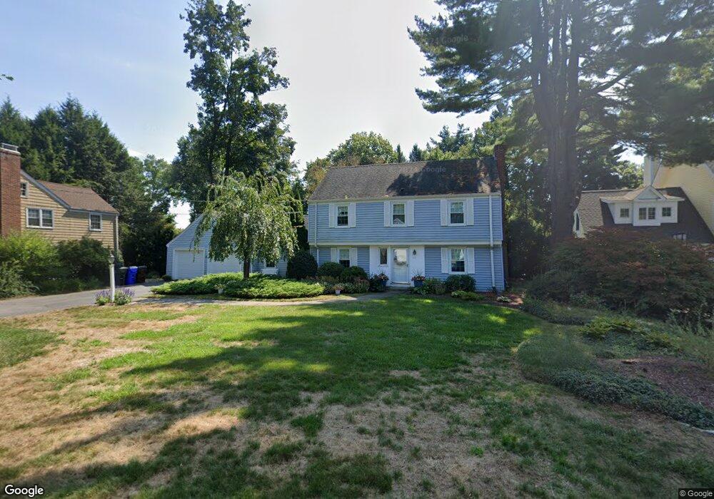 11 Braintree Dr, West Hartford, CT 06117 - photo 1