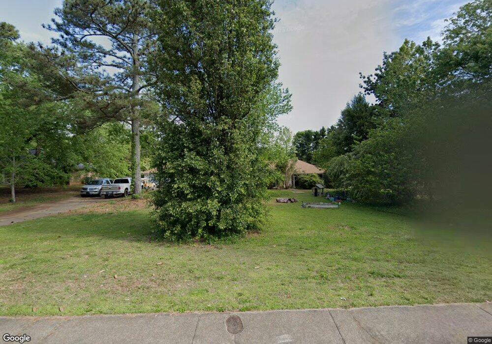 570 Hembree Rd unit 2, Roswell, GA 30076 - photo 1