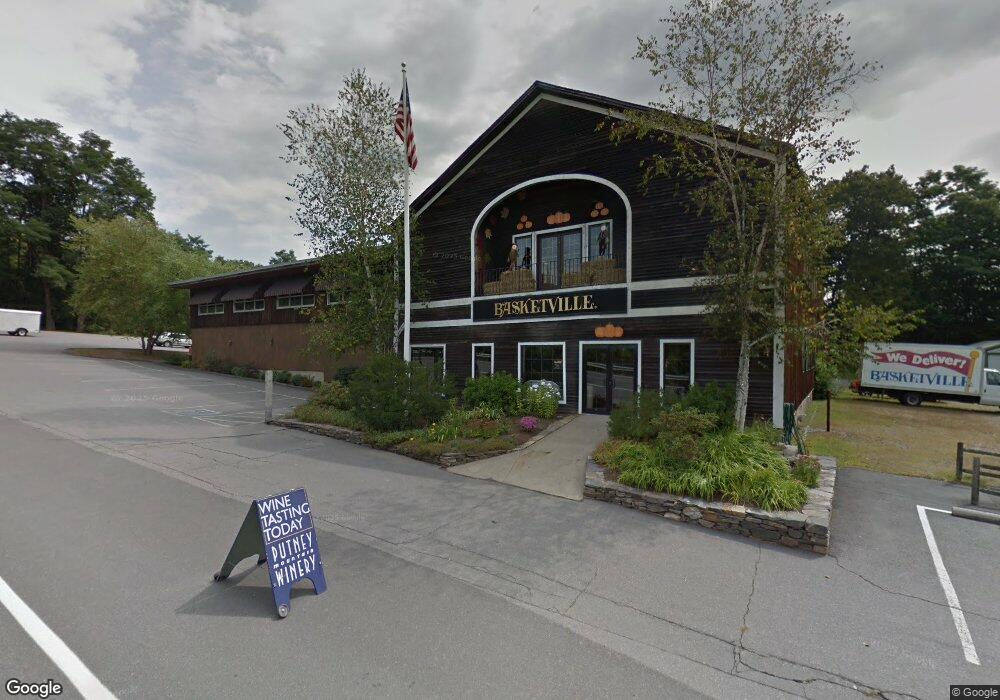 8 Bellows Falls Rd, Putney, VT 05346 - photo 1