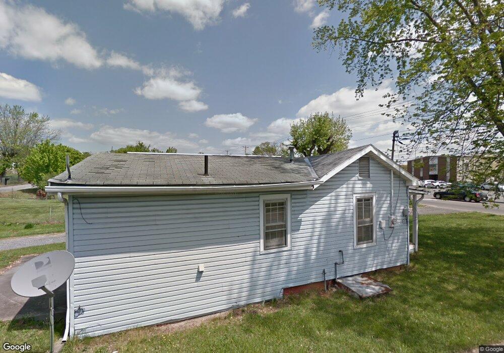 2301 Watauga Rd, Johnson City, TN 37601 - photo 1