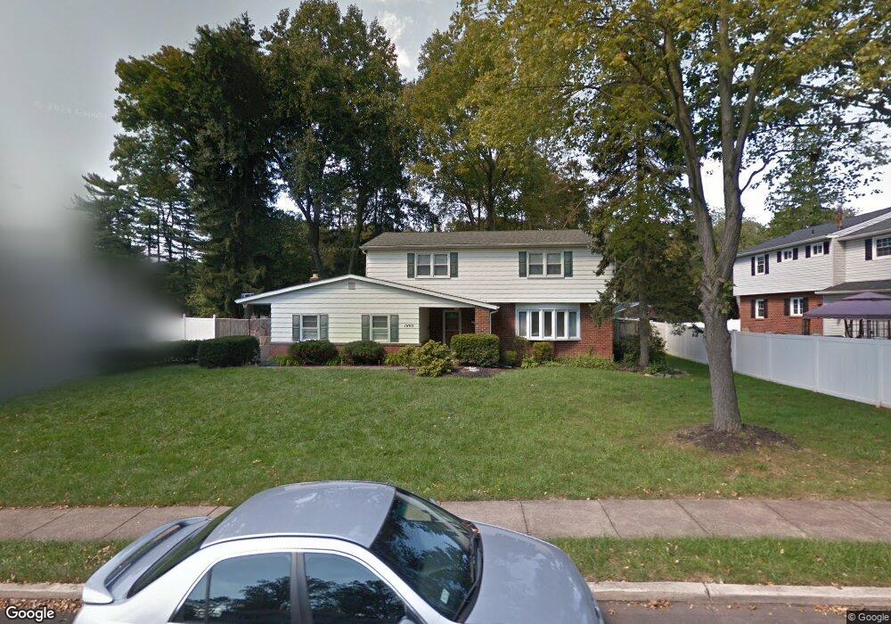 1460 Donna Dr, Southampton, PA 18966 - photo 1