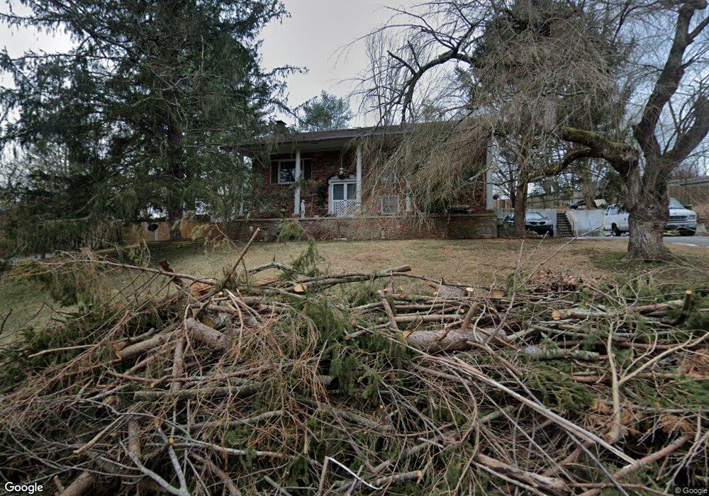 100 Brookside Dr, Hendersonville, NC 28792 - photo 1