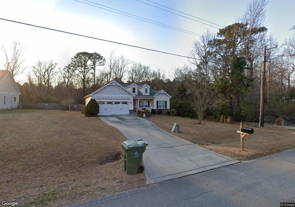 592 Tar Landing Rd, Holly Ridge, NC 28445 - photo 1