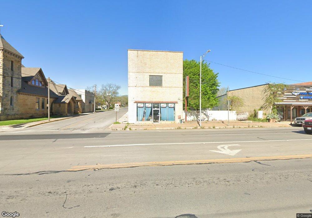 122 S Main St, Weatherford, TX 76086 - photo 1