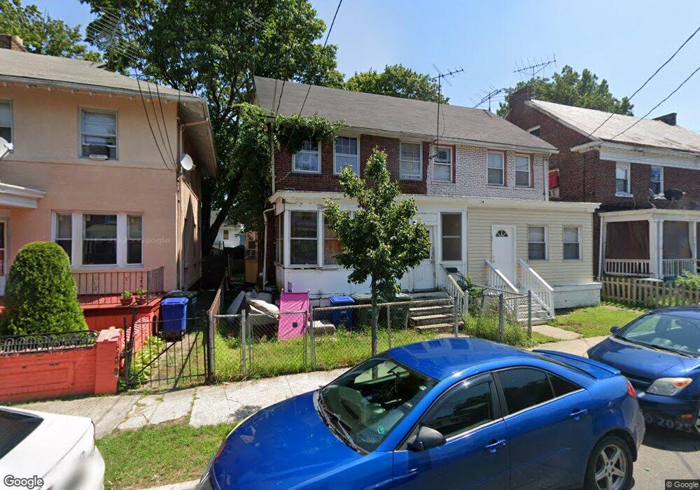 300 East Ave, Bridgeport, CT 06610 - photo 1