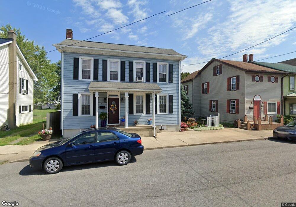 137 Lower Market St, Milton, PA 17847 - photo 1