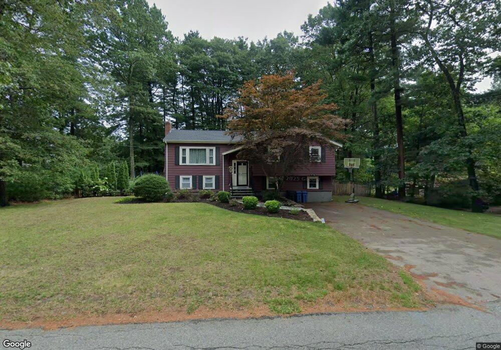 476 Old Post Rd, Walpole, MA 02081 - photo 1