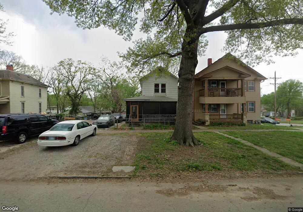 303 SW Tyler St, Topeka, KS 66603 - photo 1
